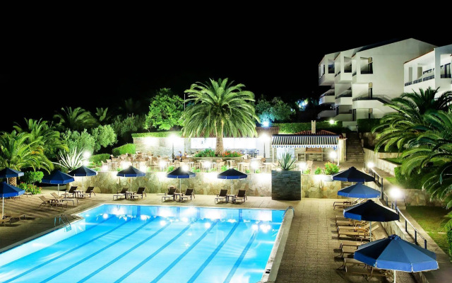 Xenios Port Marina Hotel