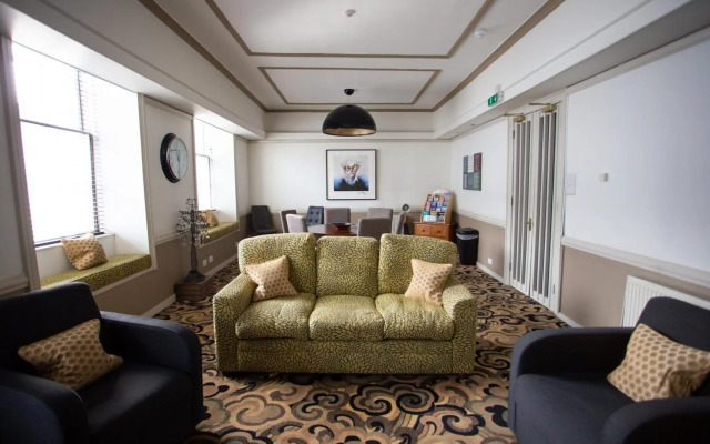Mannings Hotel