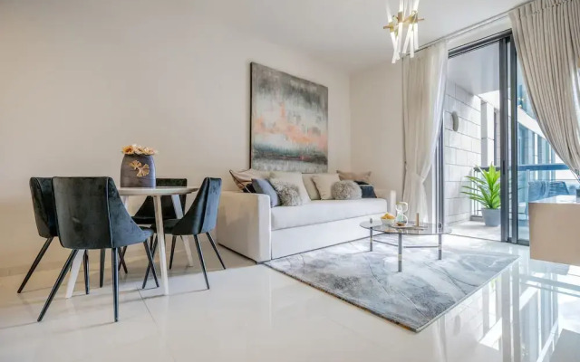 Luxury 2R Best location Amazing terrace