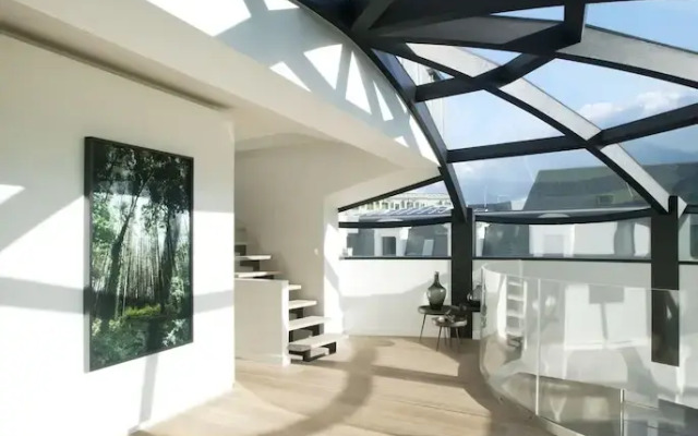 Triplex penthouse in the city center