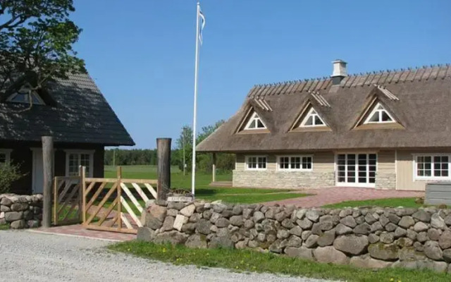 Uueelu Holiday Homes