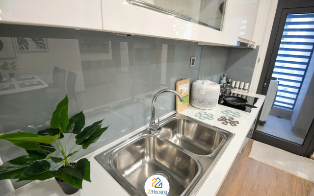 Sunny Vinhomes Metropolis Apartment