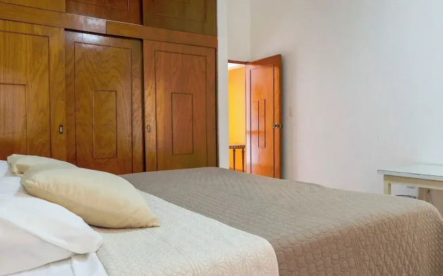 Spacious Cuernavaca House Pool Grill