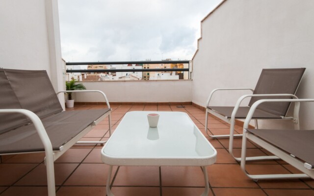 Holidays2Malaga Juan de Mena Apartments