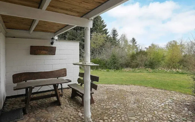 10 Person Holiday Home in Fur