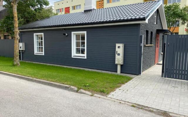 Holiday House Palangas 23