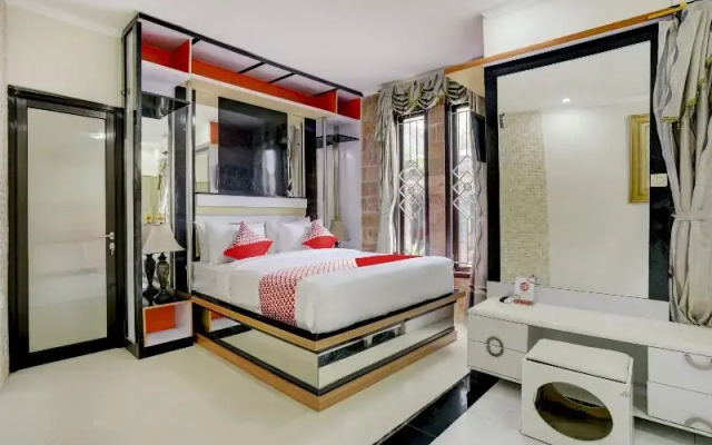 OYO 90131 Liberty Guest House