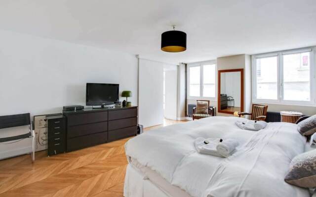 Luxurious Flat - 2 Mins From Bonne Nouvelle Metro
