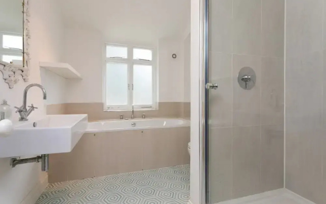 3 Bedroom Designer Home in Islington