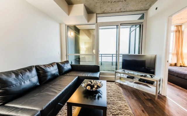 Gladstone Suites - Toronto Central