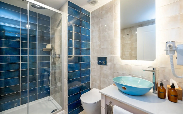 Limehouse Library Hotel