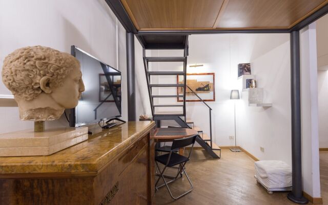 Ara Pacis Luxury Loft