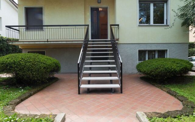 Desenzanoloft – Palm Garda Beach