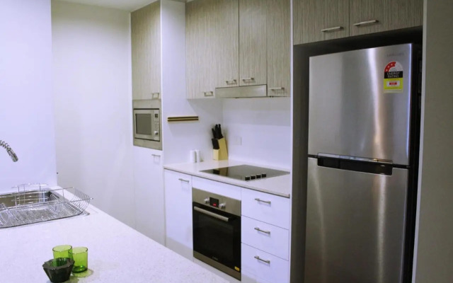 Tranquil, Relaxing Forrest Style Apartment - Braddon CBD