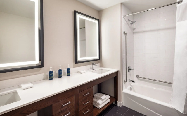 Four Points by Sheraton Penticton at the Convention Centre