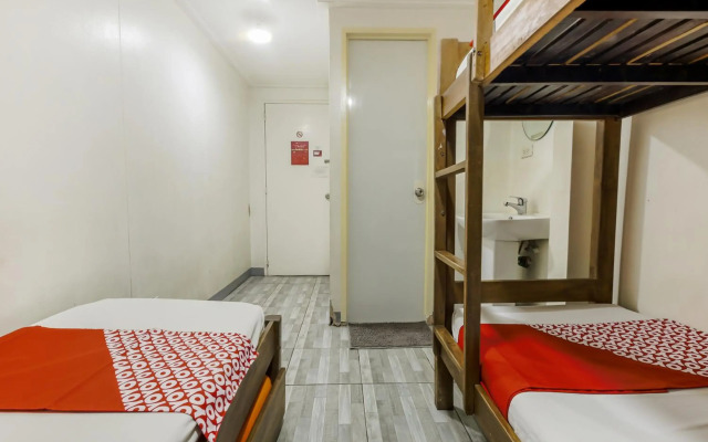 ZEN Rooms Basic Metrodeluxe Pasay