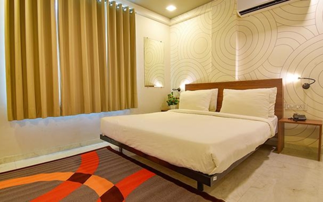 Fabhotel Manomay Homes
