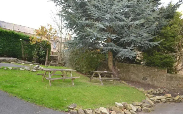 Oak Tree Inn