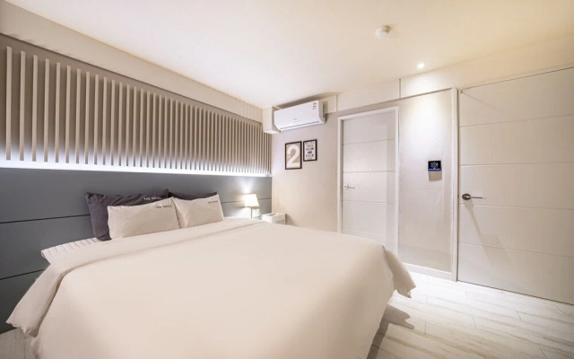 Yangsan (Deokgye) The Hotel