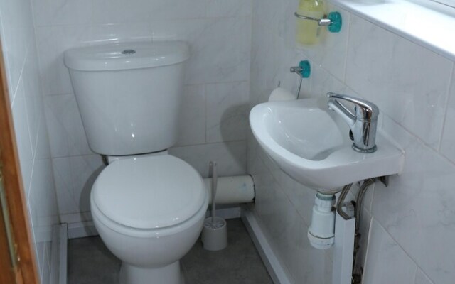 Ideal Lodgings in Bury - Whitefield