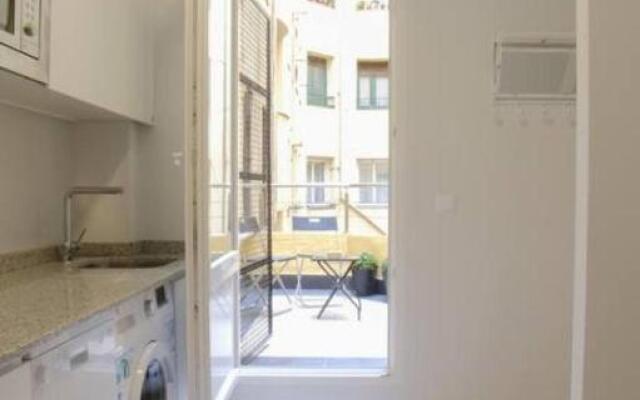 Charming Studio in Cuatro Caminos Area