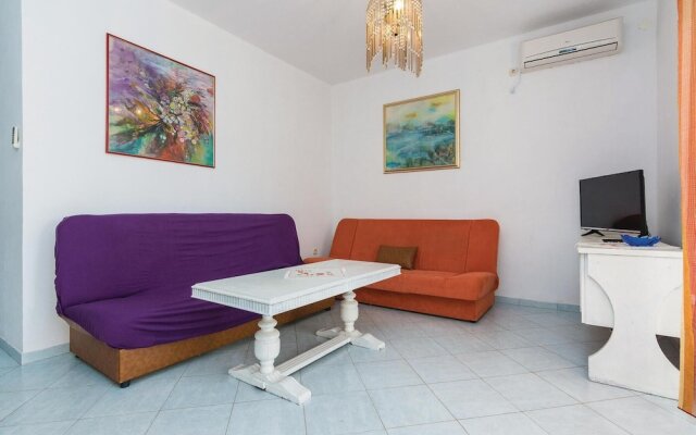 Amazing Apartment in Vir With 2 Bedrooms and Wifi