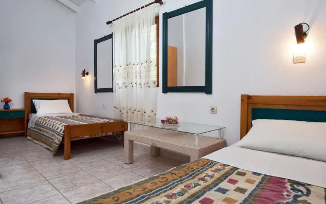 Blue Lagoon by Estia