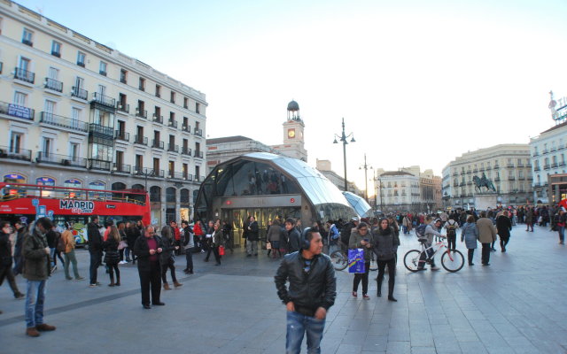Welcome Puerta del Sol