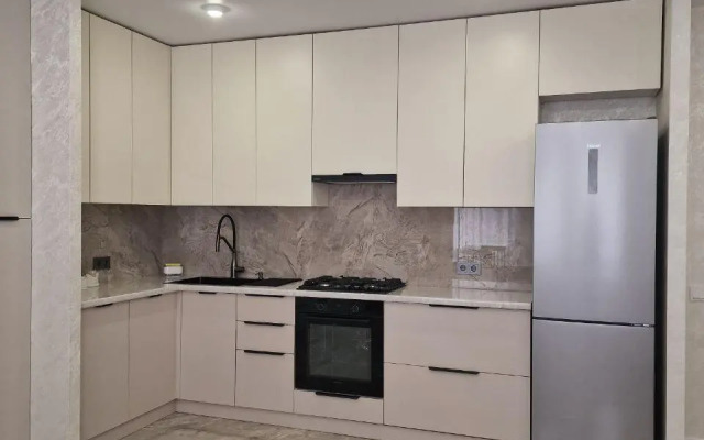 Flatirini (Флатирини) на улице Братьев Темировых