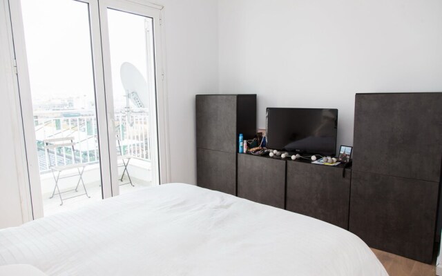 Cozy apt in Central Athens with view