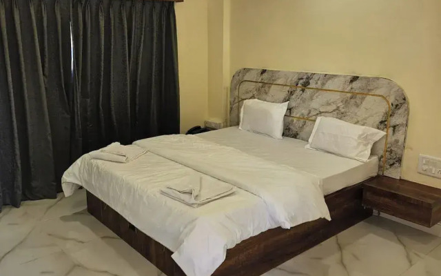 Shrikar Resort