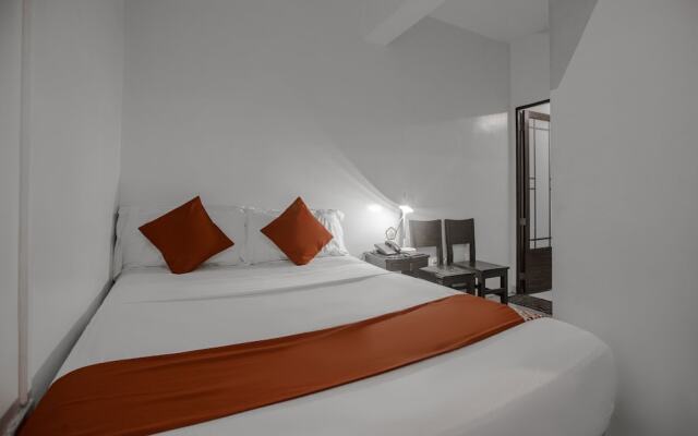 870 Hostel