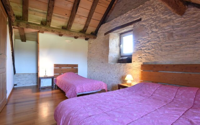 Modern Holiday Home in Saint-geniès With Private Pool