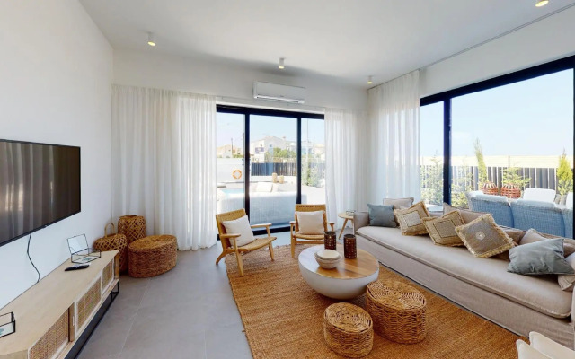 Periyiali Konnos Villas Beach Resort
