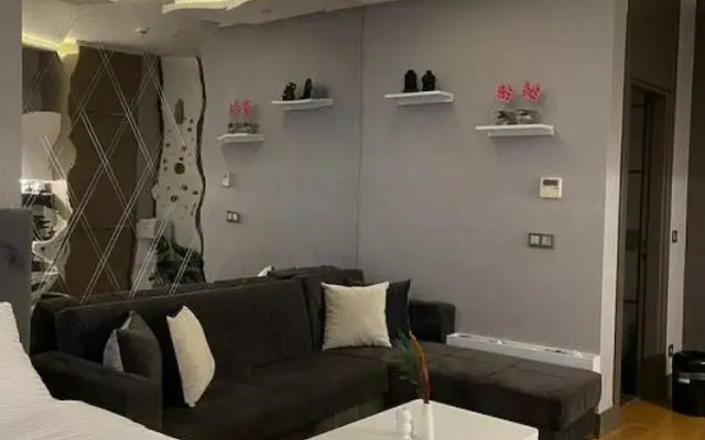 Brand-new Studio Apartment Near Mall of Istanbul