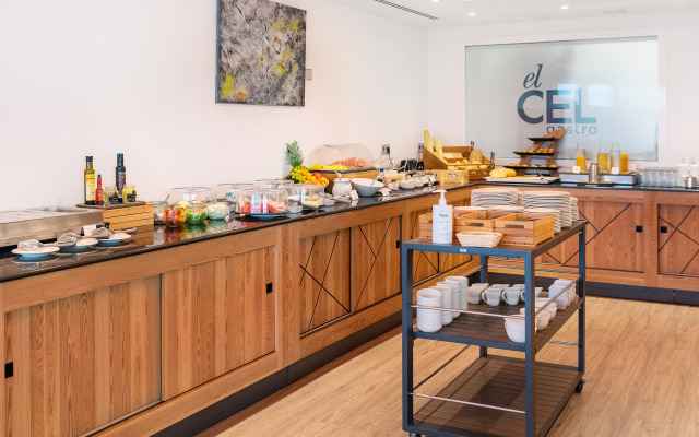Sky Bel by Garden Hotels