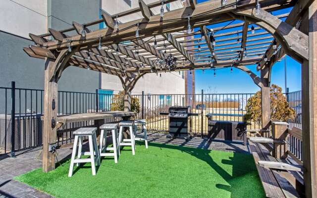 La Quinta Inn & Suites by Wyndham Sweetwater East