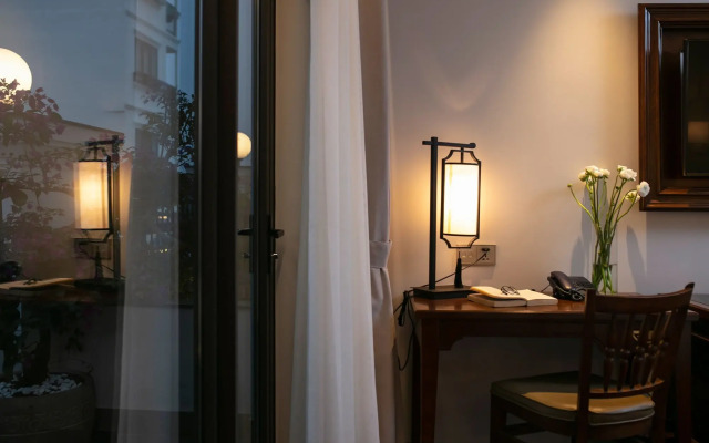 Lucien Hanoi Lakeside Hotel & Rooftop