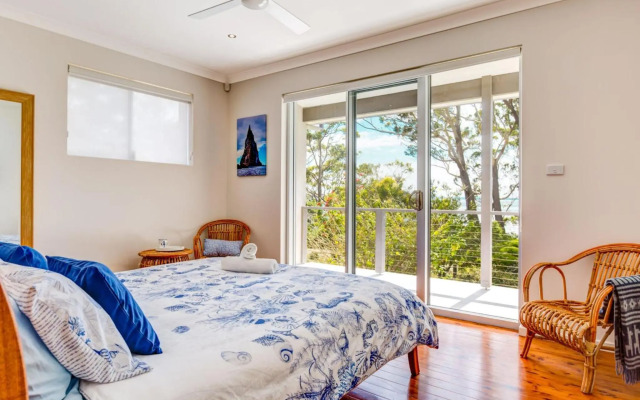 Harlequin Beach House 4pm Check Out Sundays
