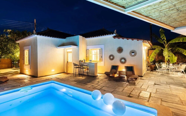 The Secret Garden - Courtyard Private Pool Villa