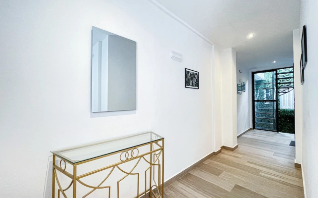Elia Kolonaki Luxury Apartments