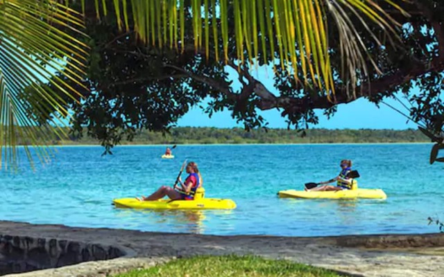 Bacalar Lagoon Resort