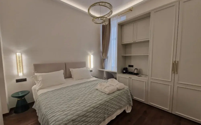 Jensen Luxury Suites