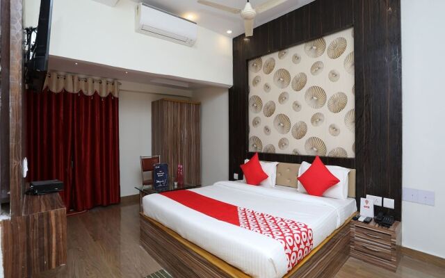 Oyo 19144 Hotel Rainbow
