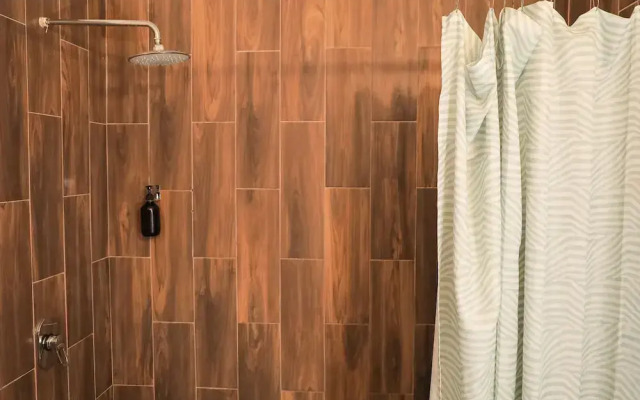 ANTIQUE Guest House Fundidora