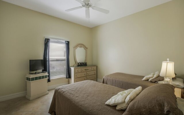 Falcons Glen Home #12950