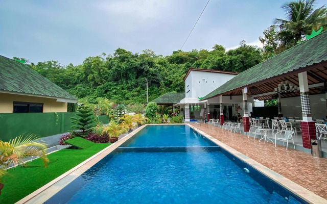 Kesari Glory Hotel