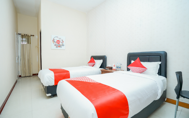 OYO 1239 Mojokerto Classic Homestay