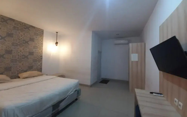 OYO 94103 Sands Residence Ii