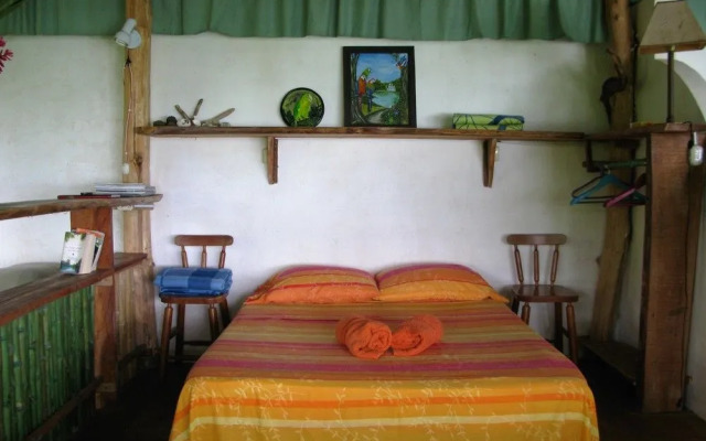 Playa Escondida Lodge